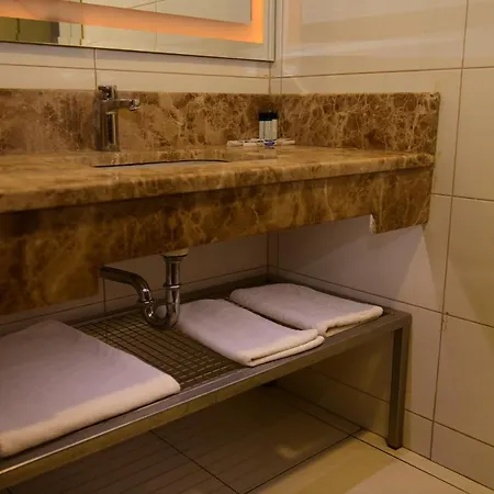 Turizoom Business & 4* Elbistan