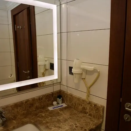 Turizoom Business & 4* Elbistan