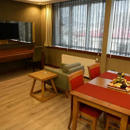 Turizoom Business & 4*